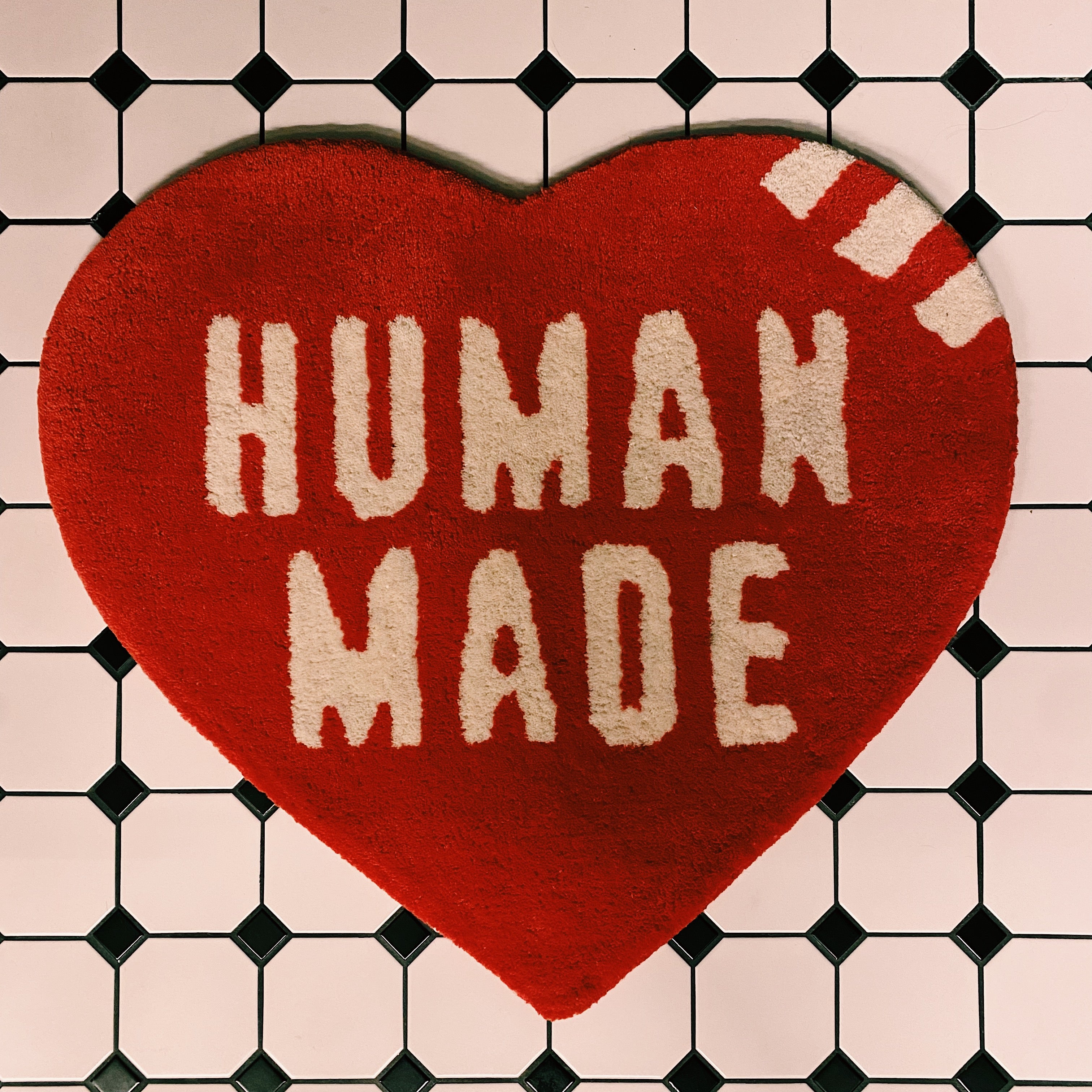 HUMAN MADE HEART RUG – MJmarketplace